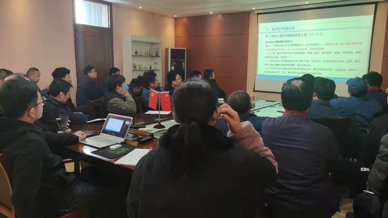 焊工培训教材：图片与实物对照，掌握焊接技能的秘籍